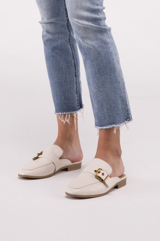 Flats + Loafers