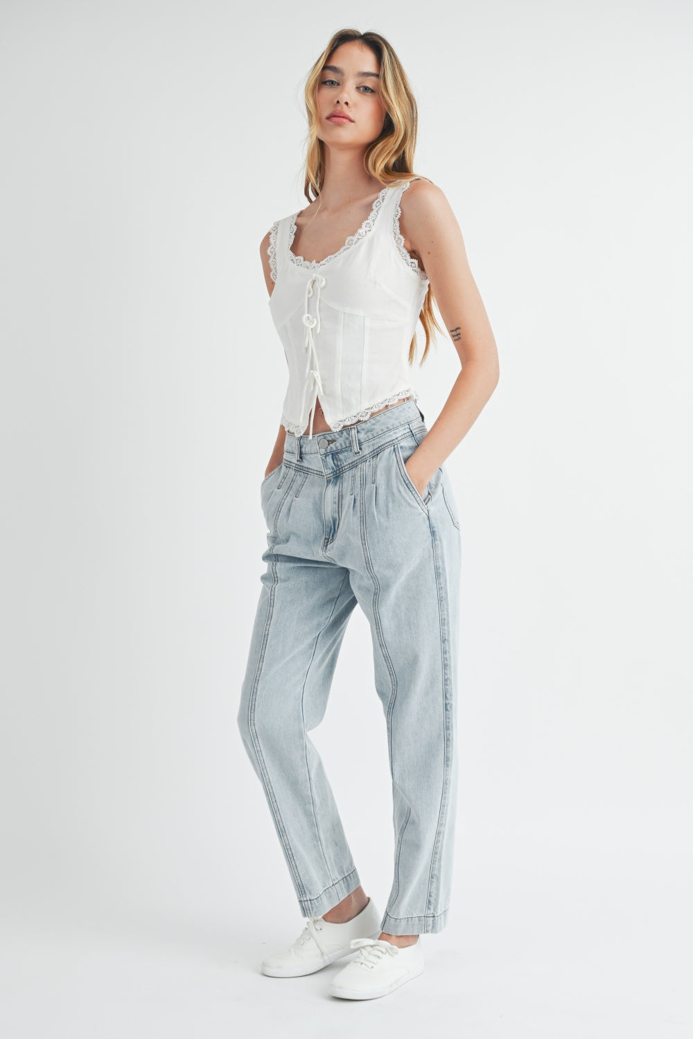 MABLE Pleated Front Detail Straight Jeans